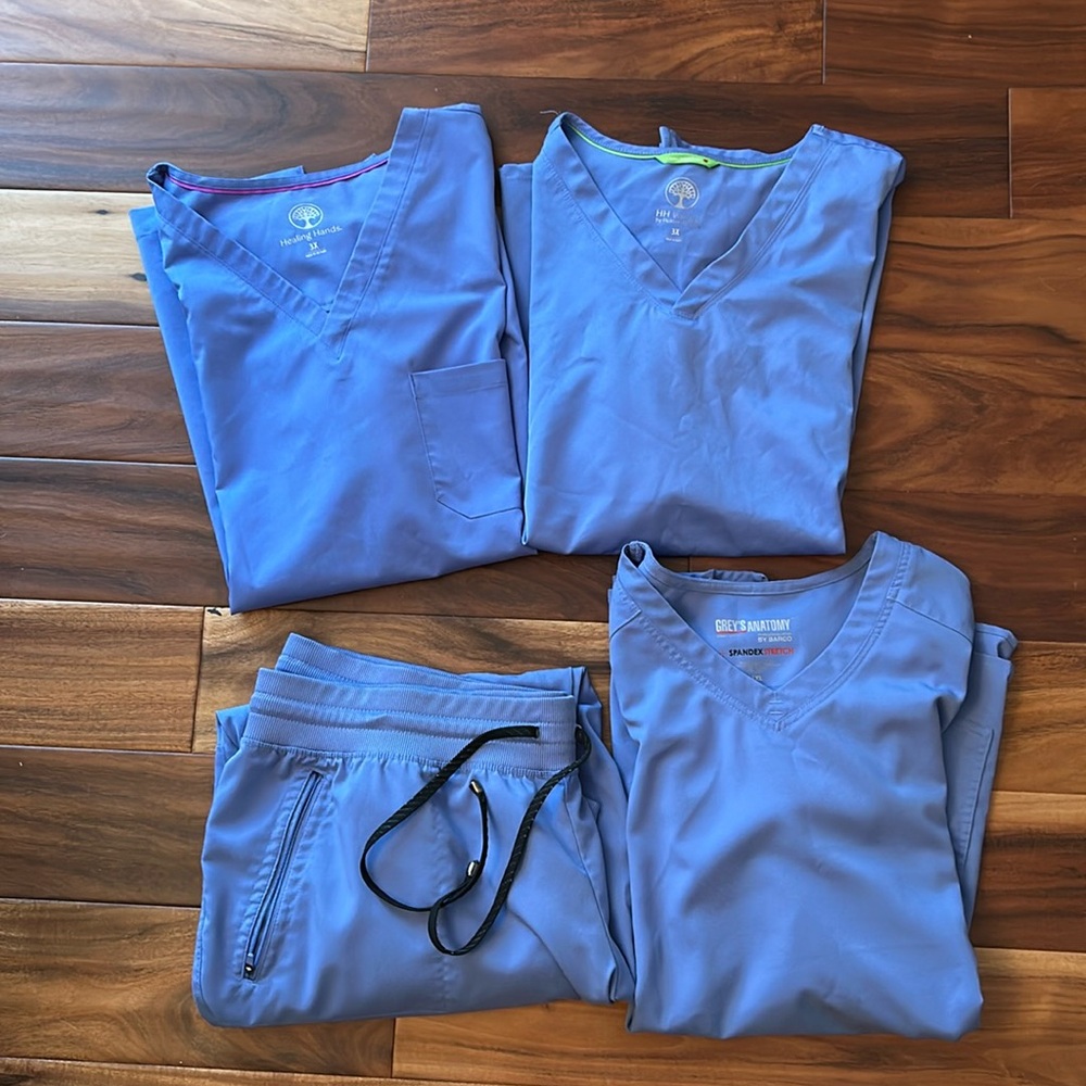 Gray’s Anatomy Scrubs Set+